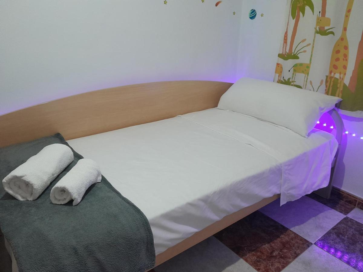 Disfruta De Un Barrio Tranquilo Apartment Alcalá de Guadaira Екстериор снимка